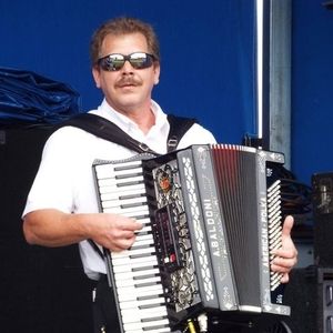 Meet your Posher, Bobby